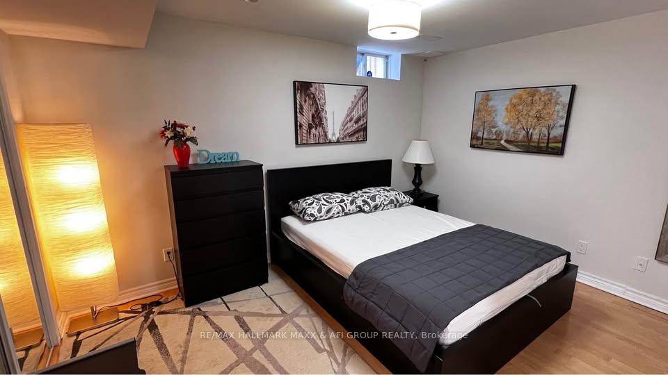 Photo 7 of Unit Bsmt, 157 Amulet Crescent, Richmond Hill, Rouge Woods — HOMEH