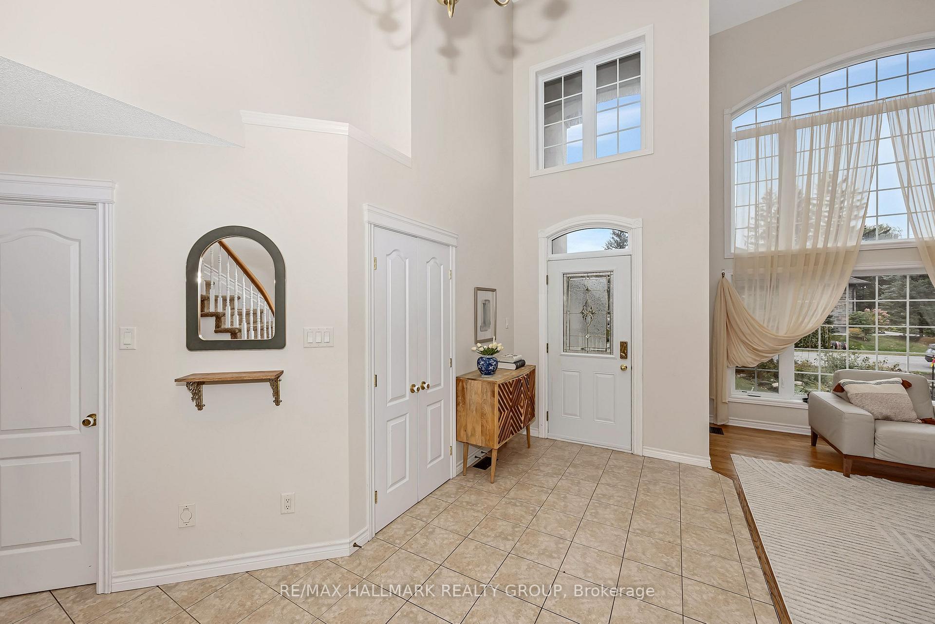 Photo 6 of 5B Kemp Drive, Ottawa, Blossom Park/Kemp Park/Findlay Creek — HOMEH