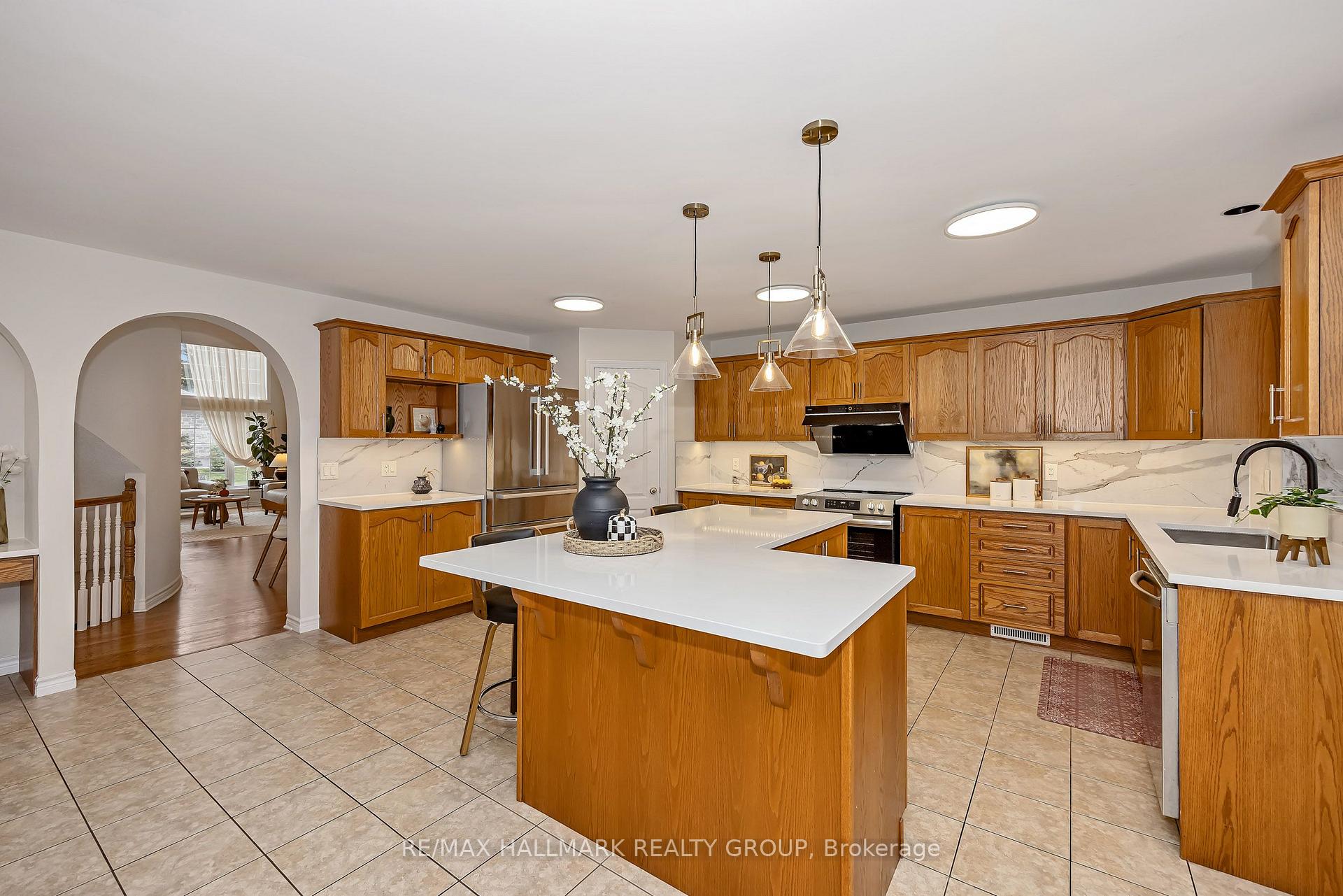 Photo 13 of 5B Kemp Drive, Ottawa, Blossom Park/Kemp Park/Findlay Creek — HOMEH