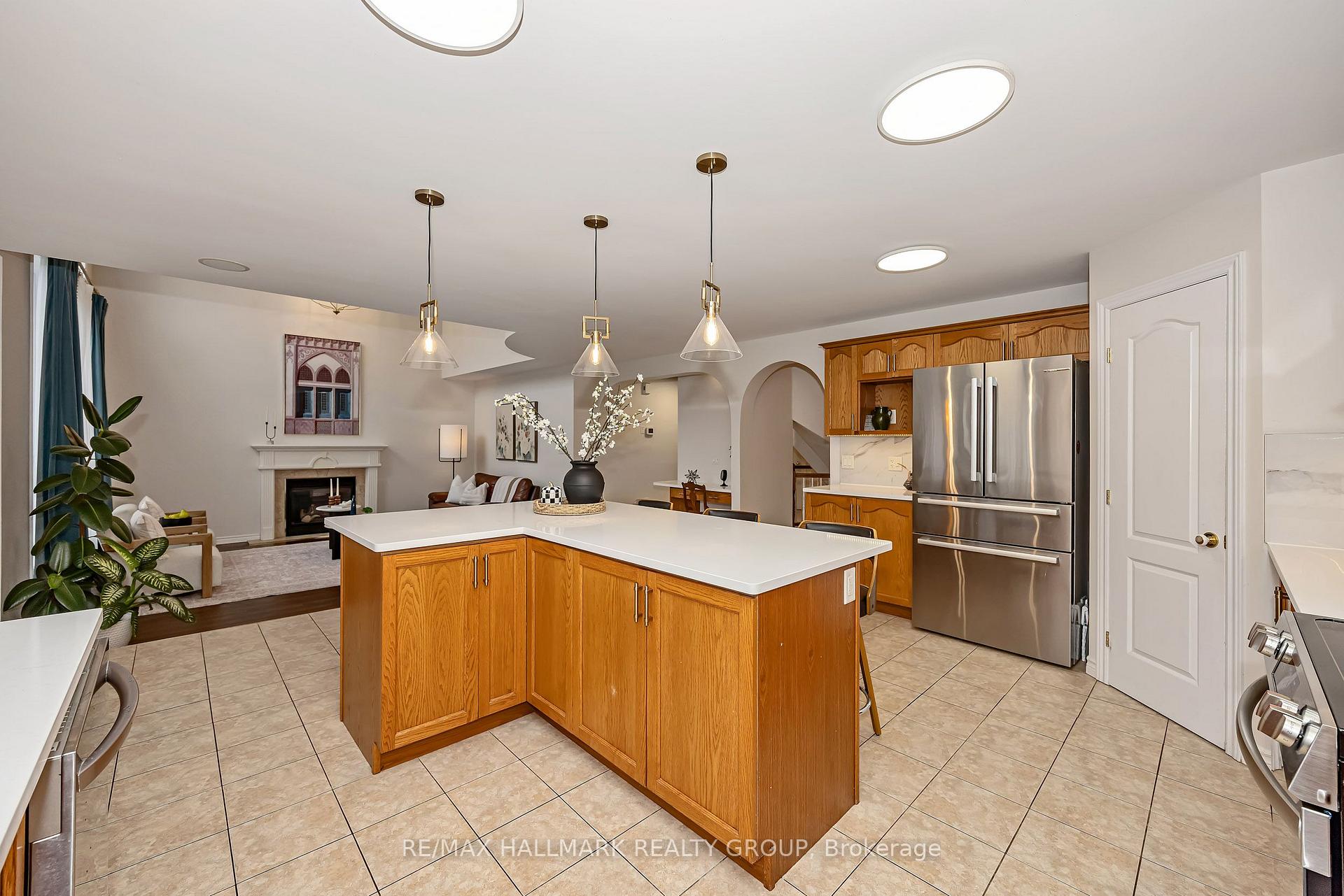 Photo 15 of 5B Kemp Drive, Ottawa, Blossom Park/Kemp Park/Findlay Creek — HOMEH
