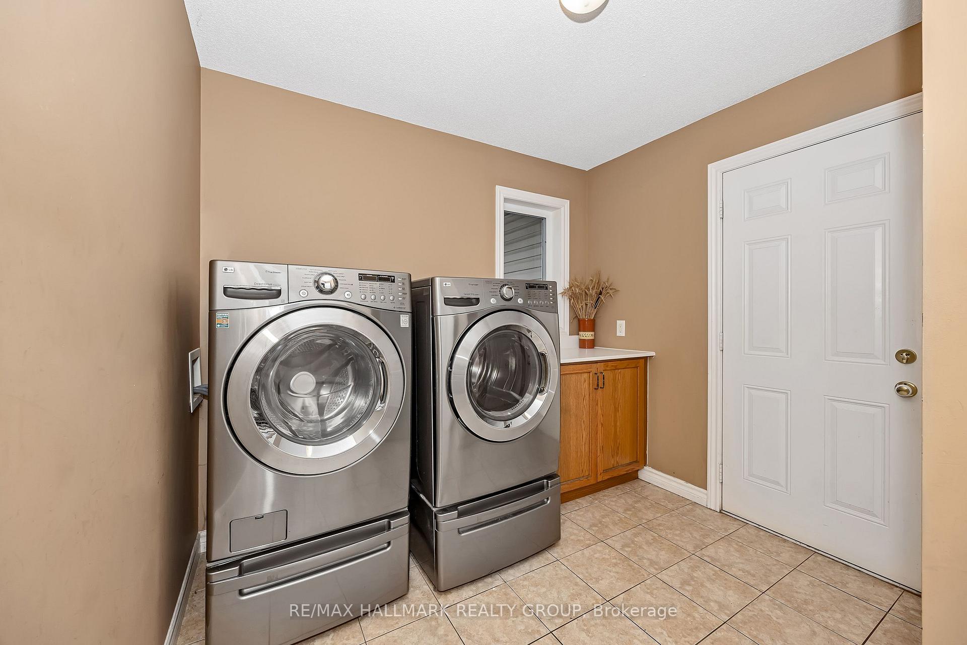 Photo 26 of 5B Kemp Drive, Ottawa, Blossom Park/Kemp Park/Findlay Creek — HOMEH