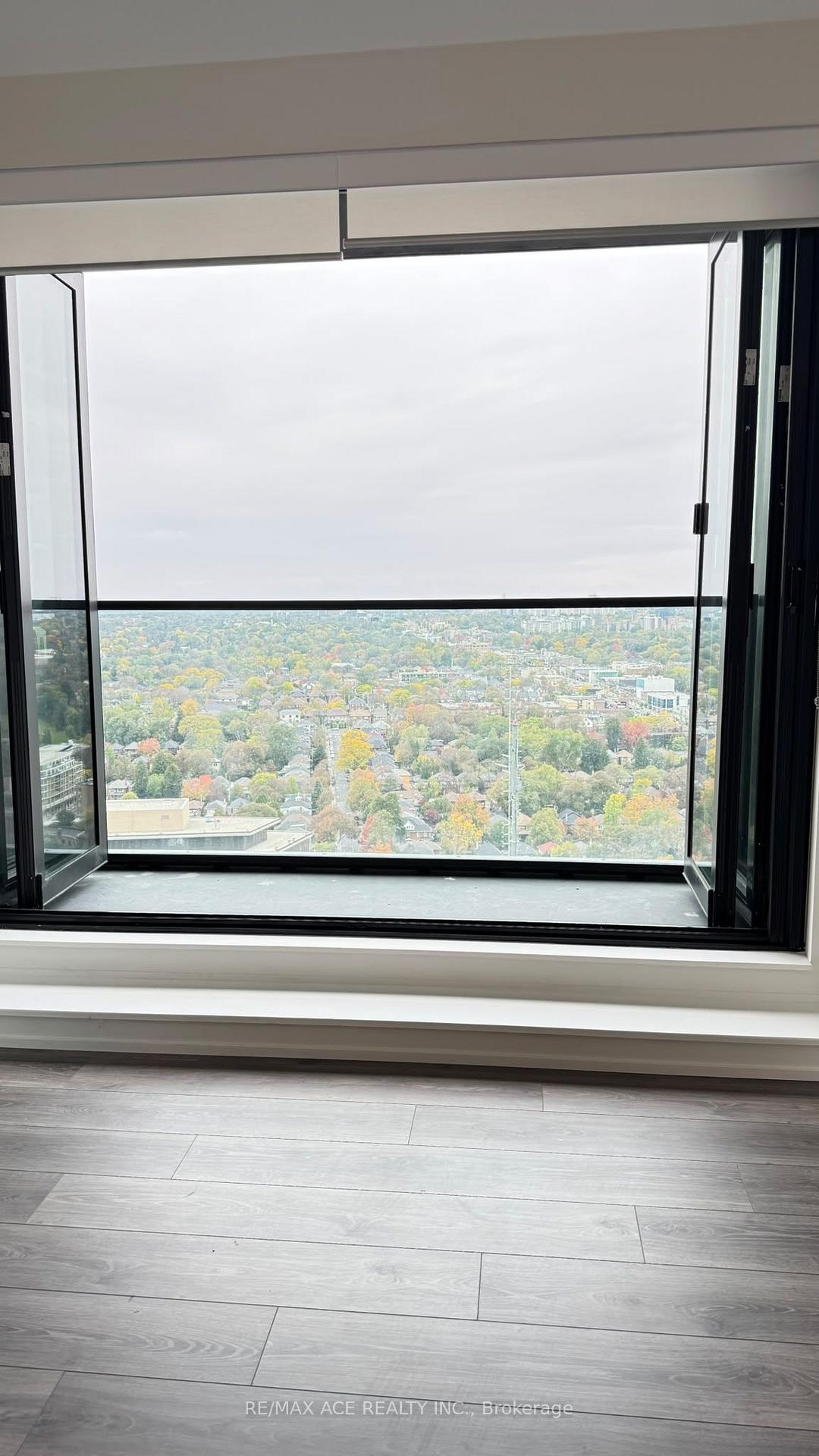 Photo 12 of Unit 3008, 20 Soudan Avenue, Toronto, Mount Pleasant West — HOMEH