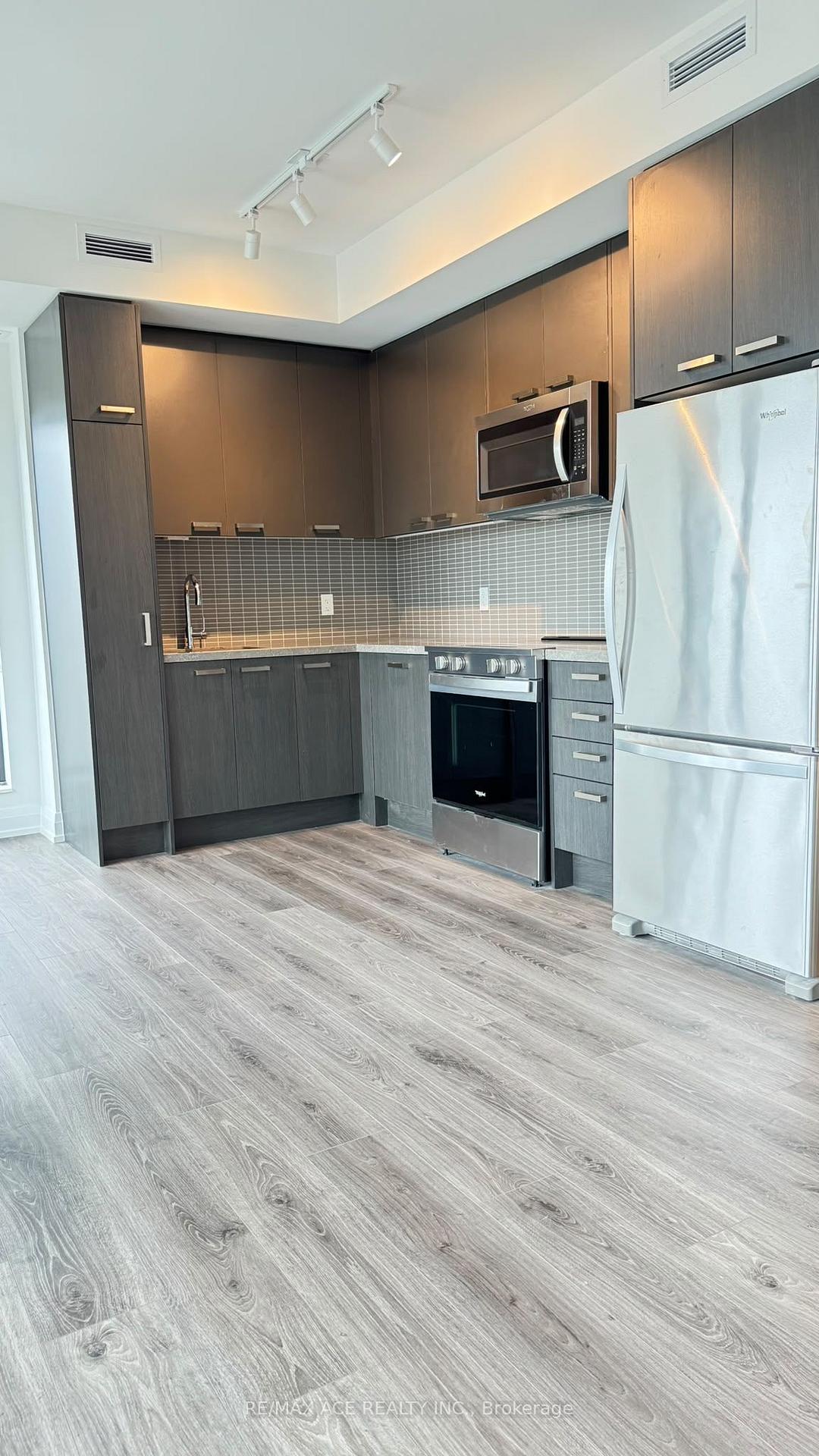 Photo 18 of Unit 3008, 20 Soudan Avenue, Toronto, Mount Pleasant West — HOMEH