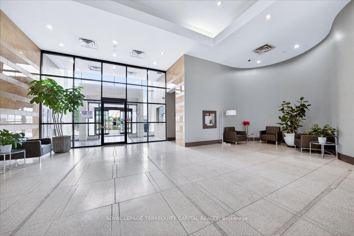 Photo 9 of Unit 1501, 797 Don Mills Road, Toronto, Flemingdon Park — HOMEH