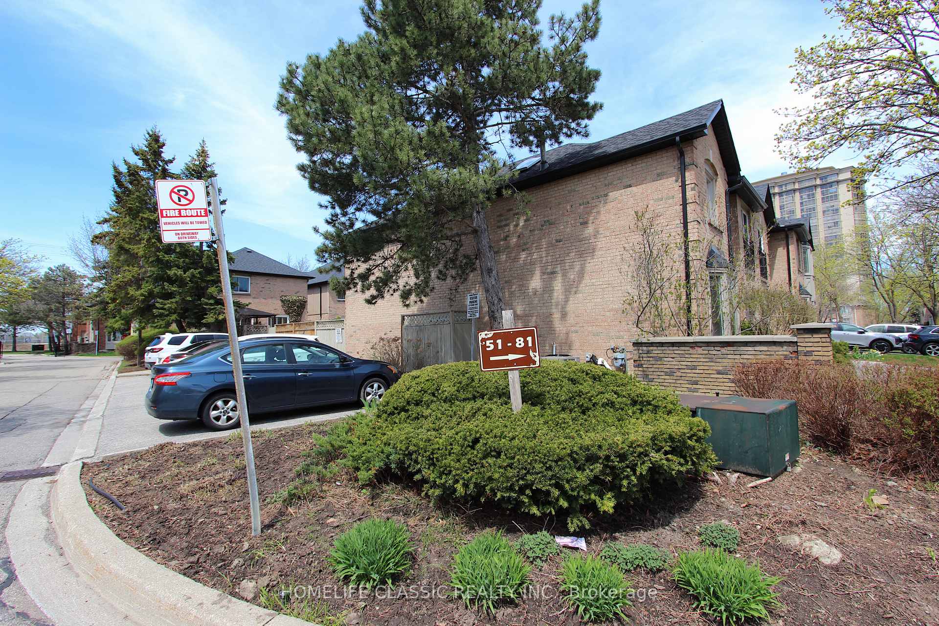 Photo 2 of Unit 51, 4635 Regents Terrace, Mississauga, Hurontario — HOMEH