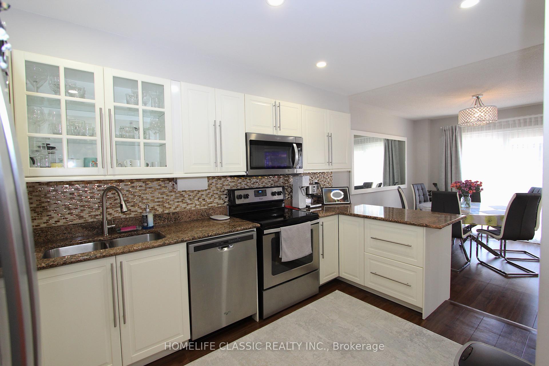 Photo 21 of Unit 51, 4635 Regents Terrace, Mississauga, Hurontario — HOMEH