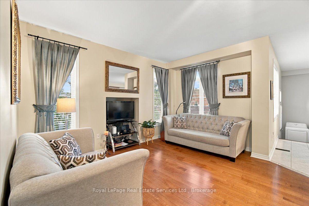 Photo 9 of 5569 Waterwind Crescent, Mississauga, Churchill Meadows — HOMEH