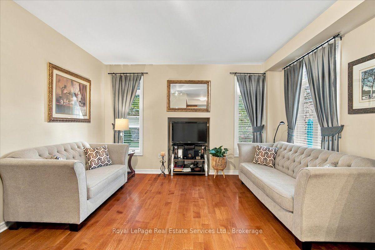 Photo 10 of 5569 Waterwind Crescent, Mississauga, Churchill Meadows — HOMEH