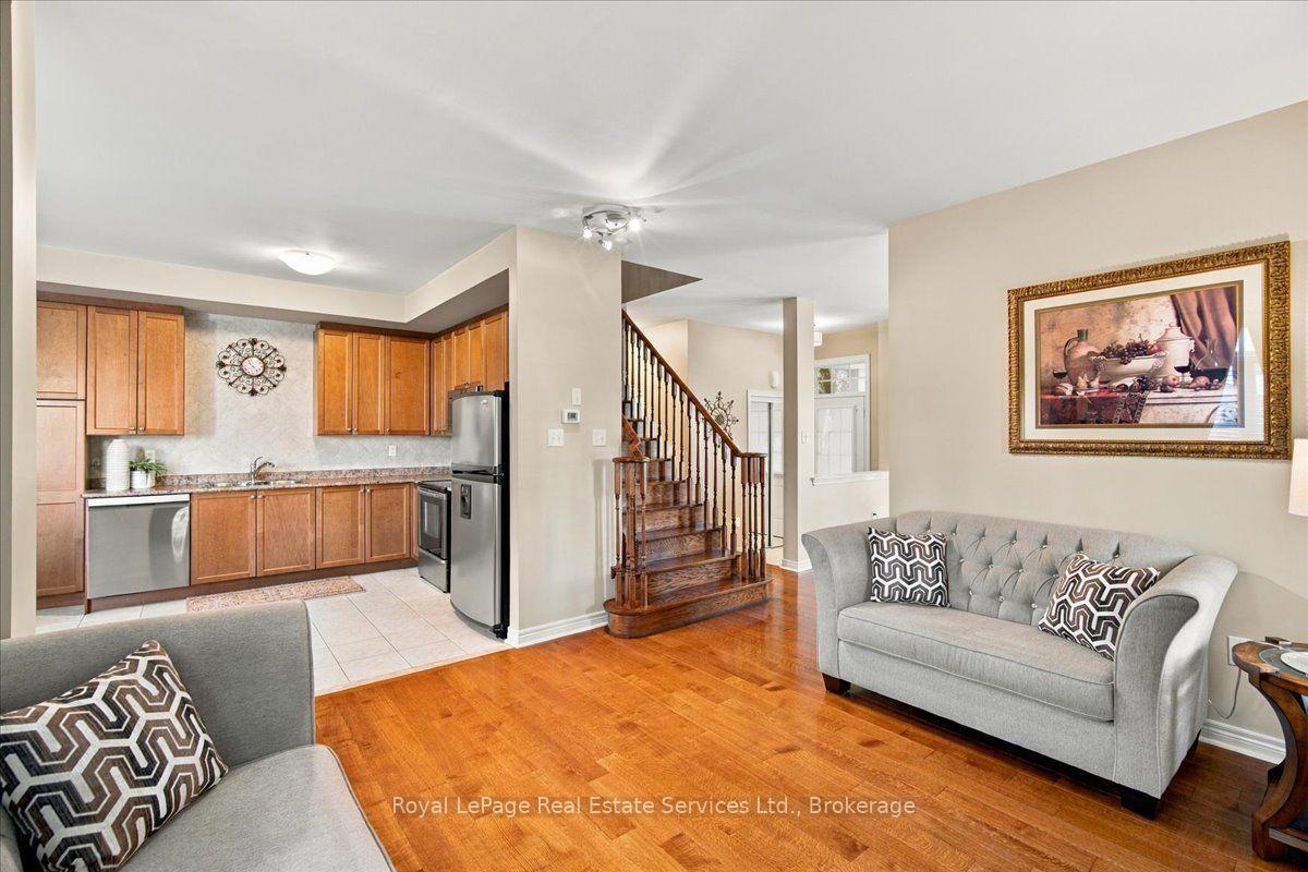 Photo 11 of 5569 Waterwind Crescent, Mississauga, Churchill Meadows — HOMEH