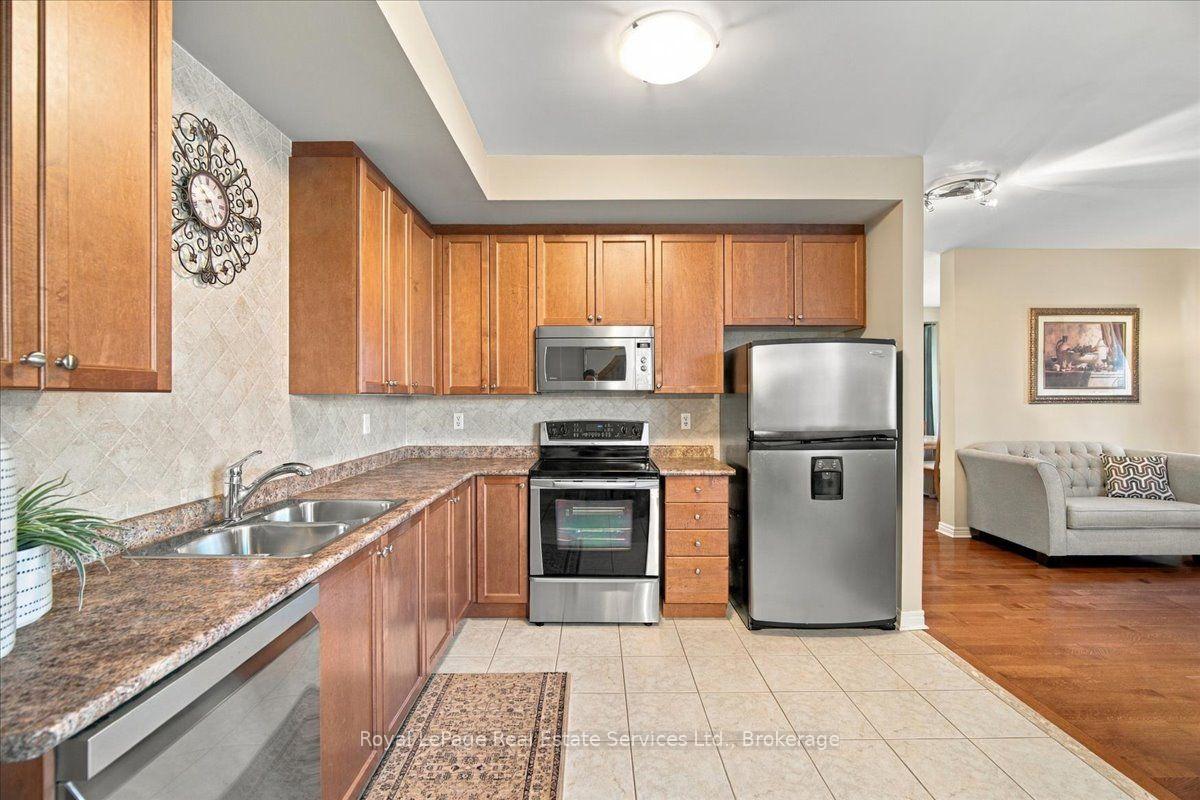 Photo 15 of 5569 Waterwind Crescent, Mississauga, Churchill Meadows — HOMEH