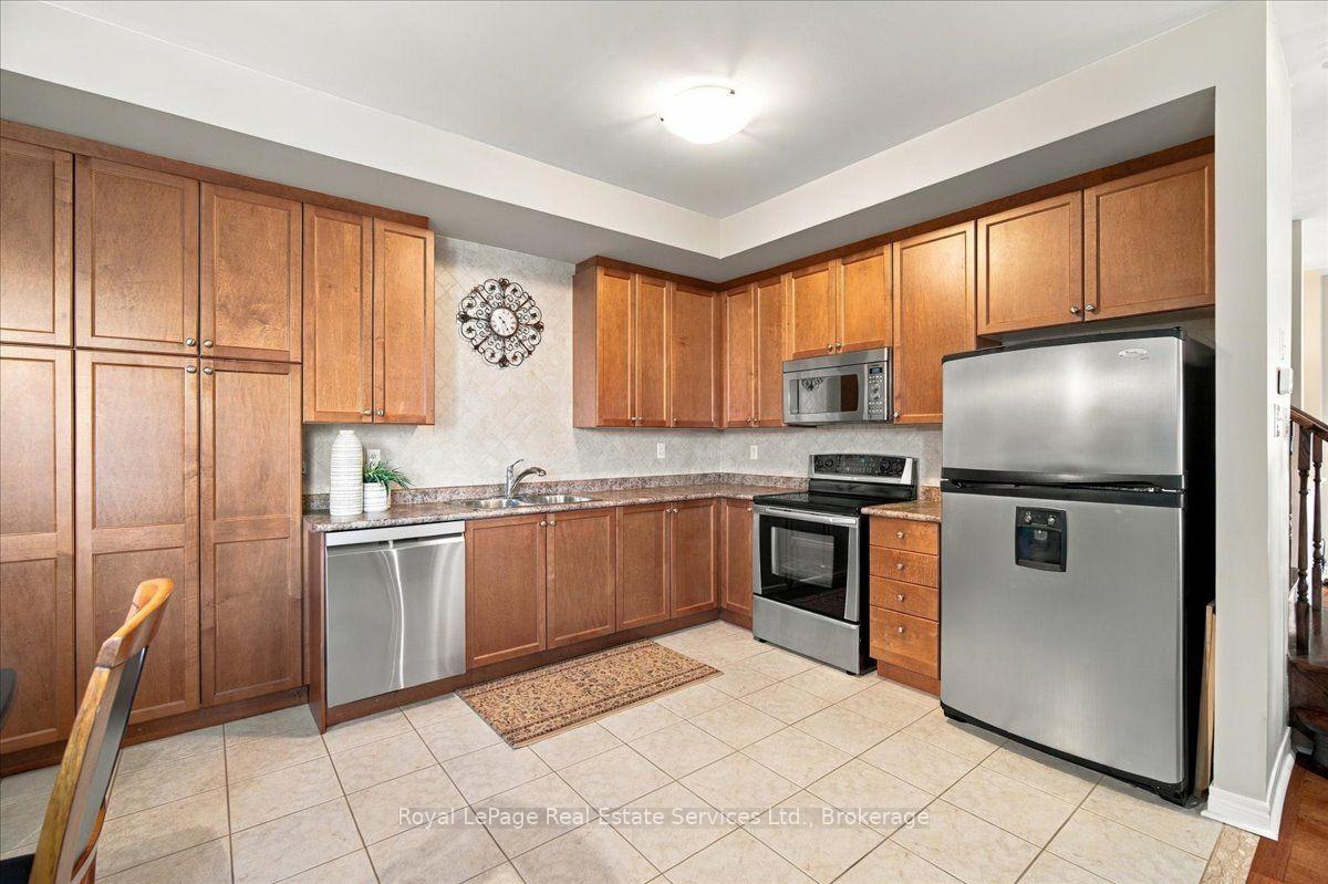 Photo 17 of 5569 Waterwind Crescent, Mississauga, Churchill Meadows — HOMEH
