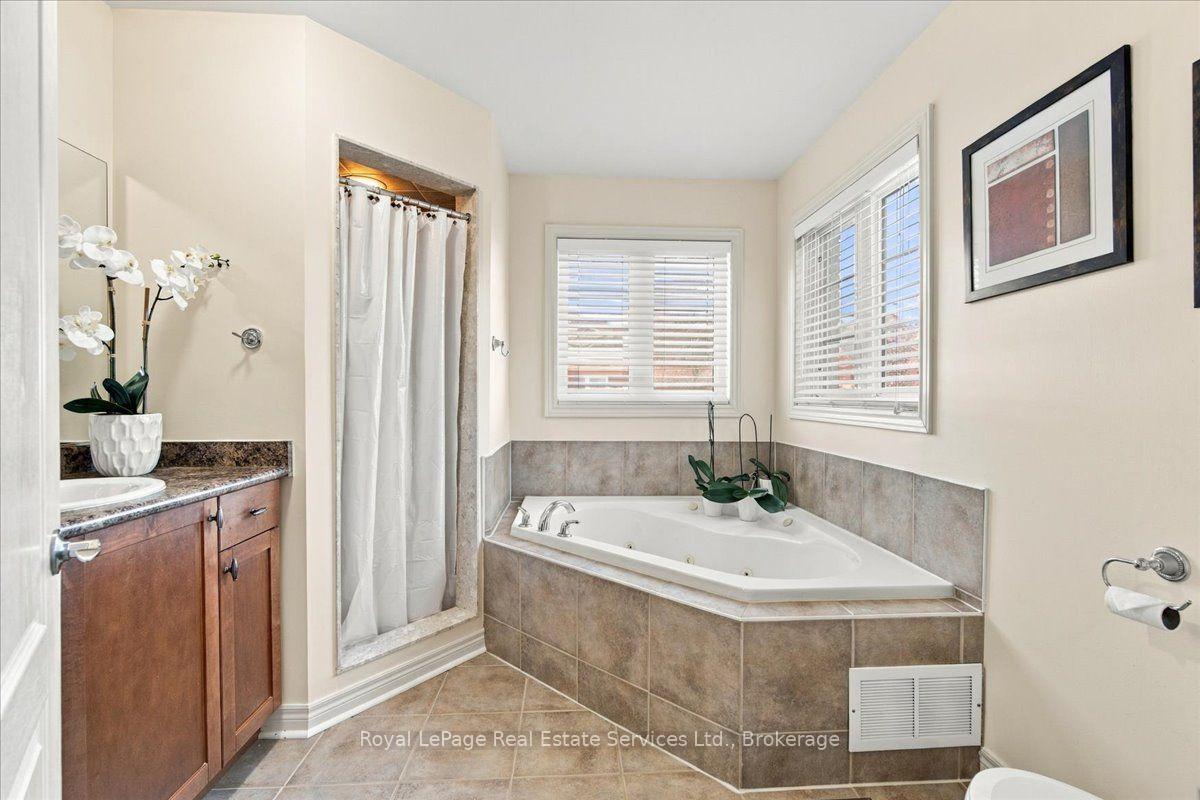 Photo 26 of 5569 Waterwind Crescent, Mississauga, Churchill Meadows — HOMEH
