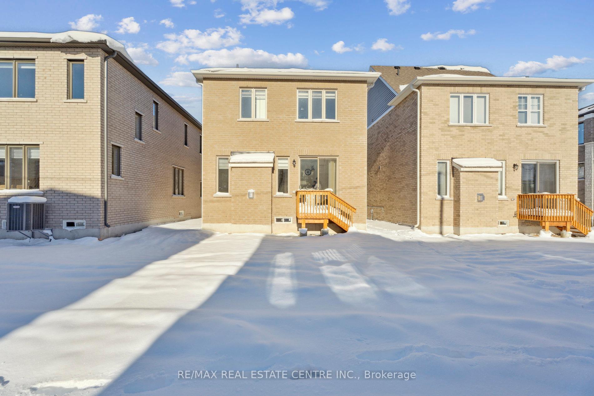 Photo 39 of 699 Newlove Street, Innisfil, Rural Innisfil — HOMEH
