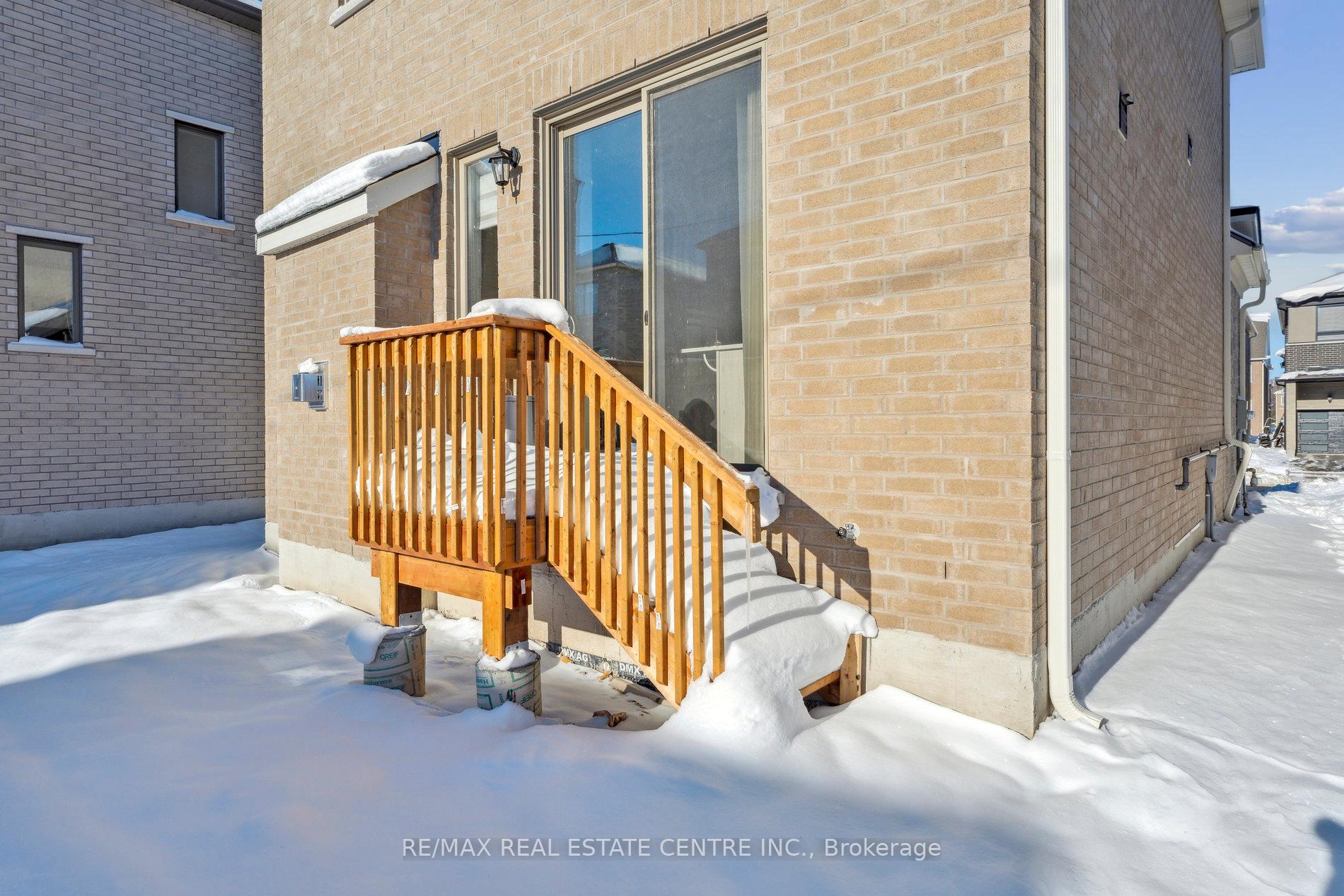 Photo 40 of 699 Newlove Street, Innisfil, Rural Innisfil — HOMEH
