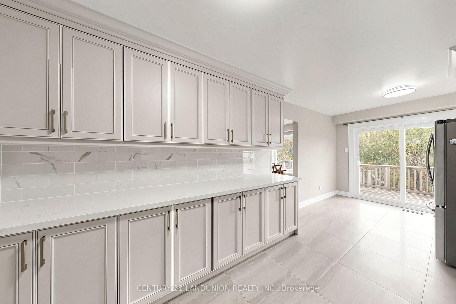 Photo 12 of 4223 Lastrada Heights, Mississauga, Creditview — HOMEH