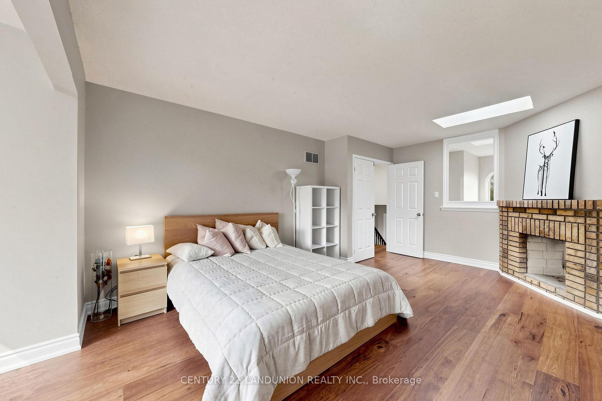 Photo 24 of 4223 Lastrada Heights, Mississauga, Creditview — HOMEH