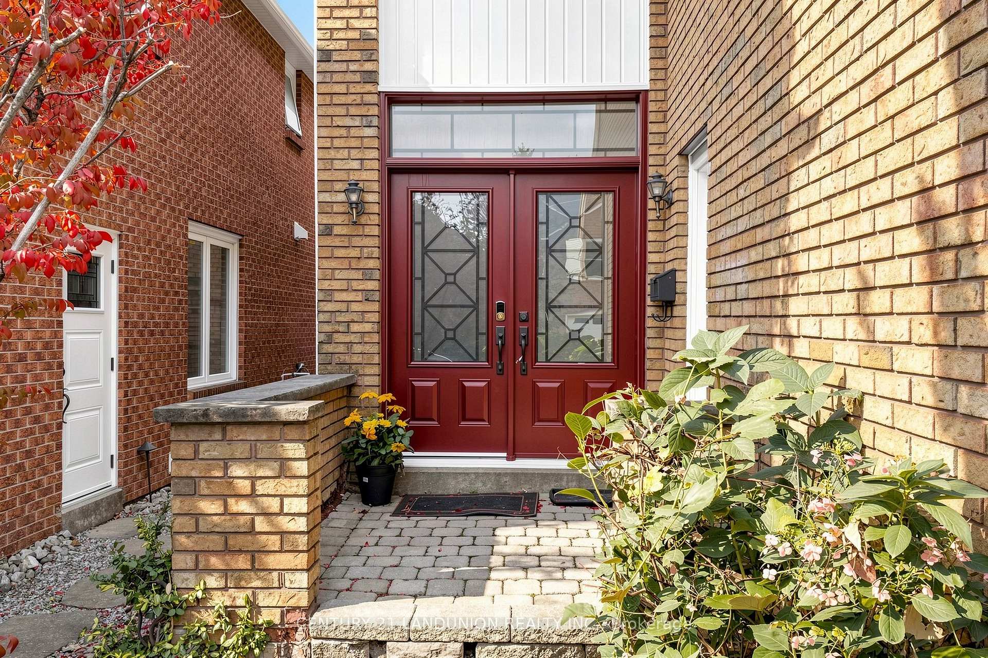 Photo 7 of 4223 Lastrada Heights, Mississauga, Creditview — HOMEH