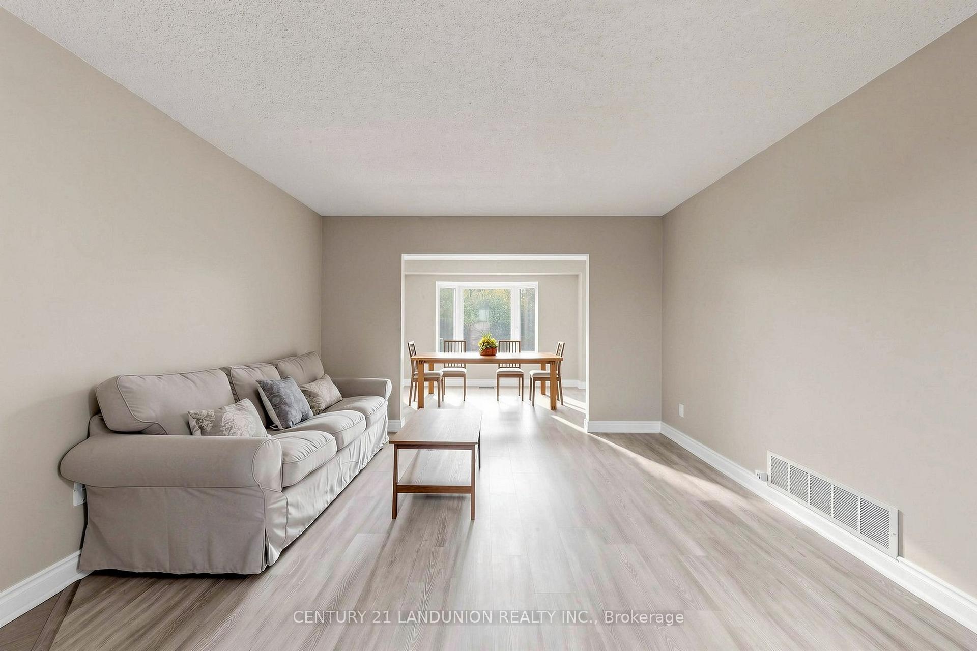 Photo 15 of 4223 Lastrada Heights, Mississauga, Creditview — HOMEH