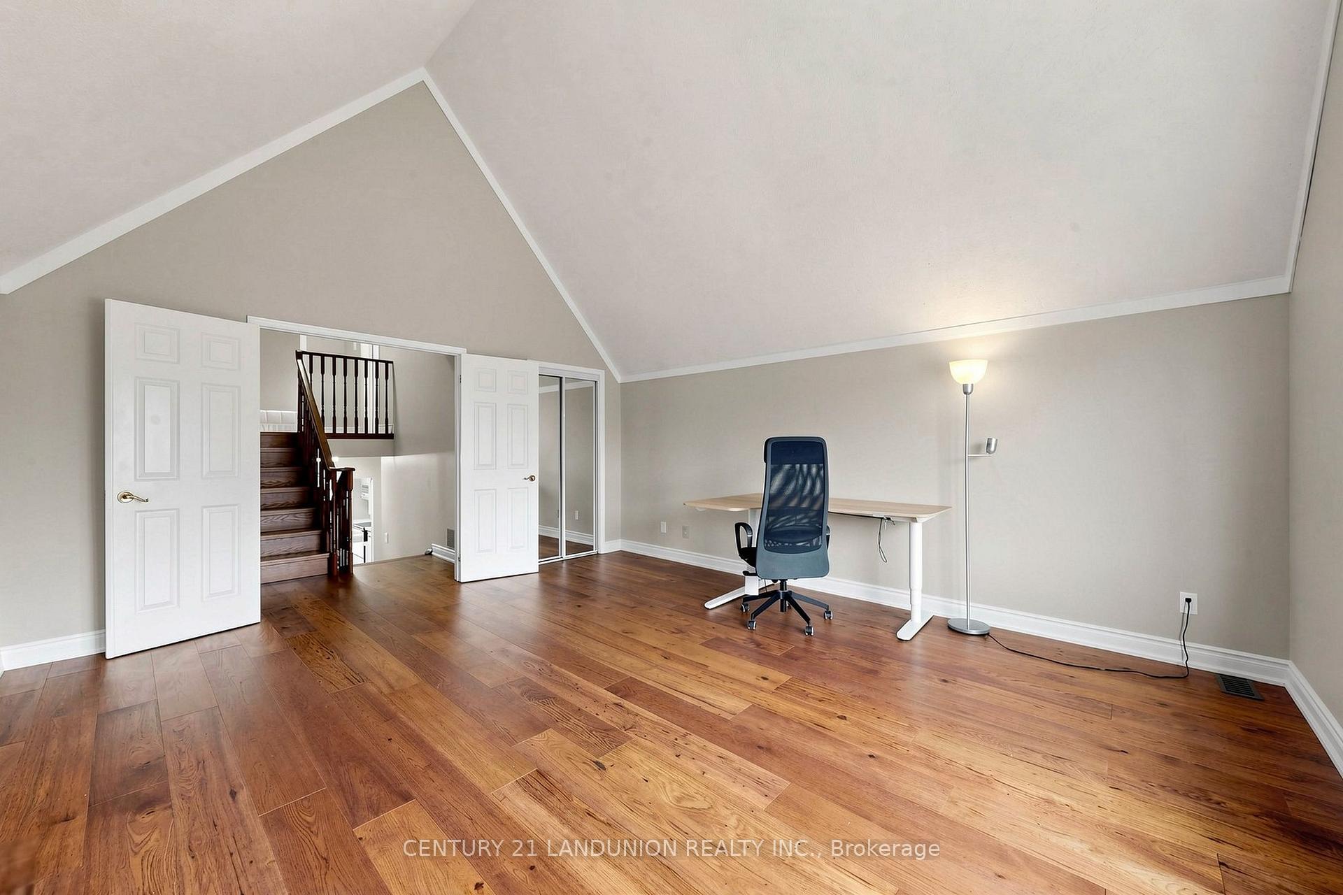Photo 44 of 4223 Lastrada Heights, Mississauga, Creditview — HOMEH