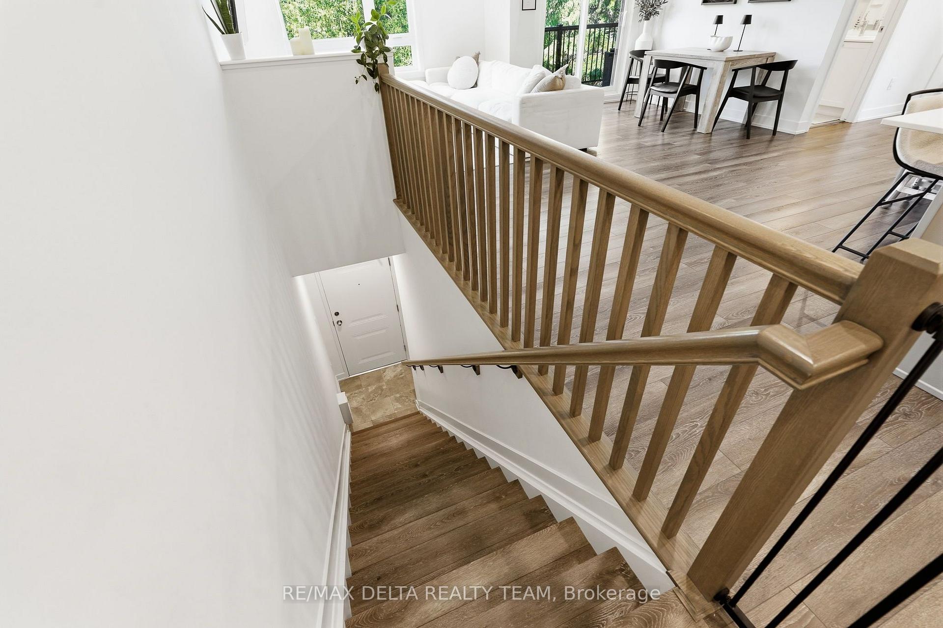 Photo 3 of Unit C, 400 C Rolling Meadow Crescent, Ottawa, Mer Bleue/Bradley Estates/Anderson Park — HOMEH
