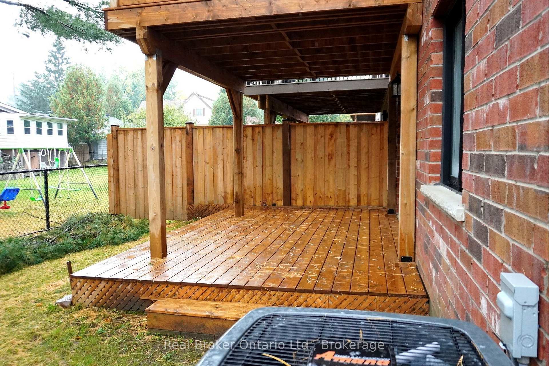 Photo 10 of Unit Lower Unit, 1009 Wright Drive, Midland — HOMEH