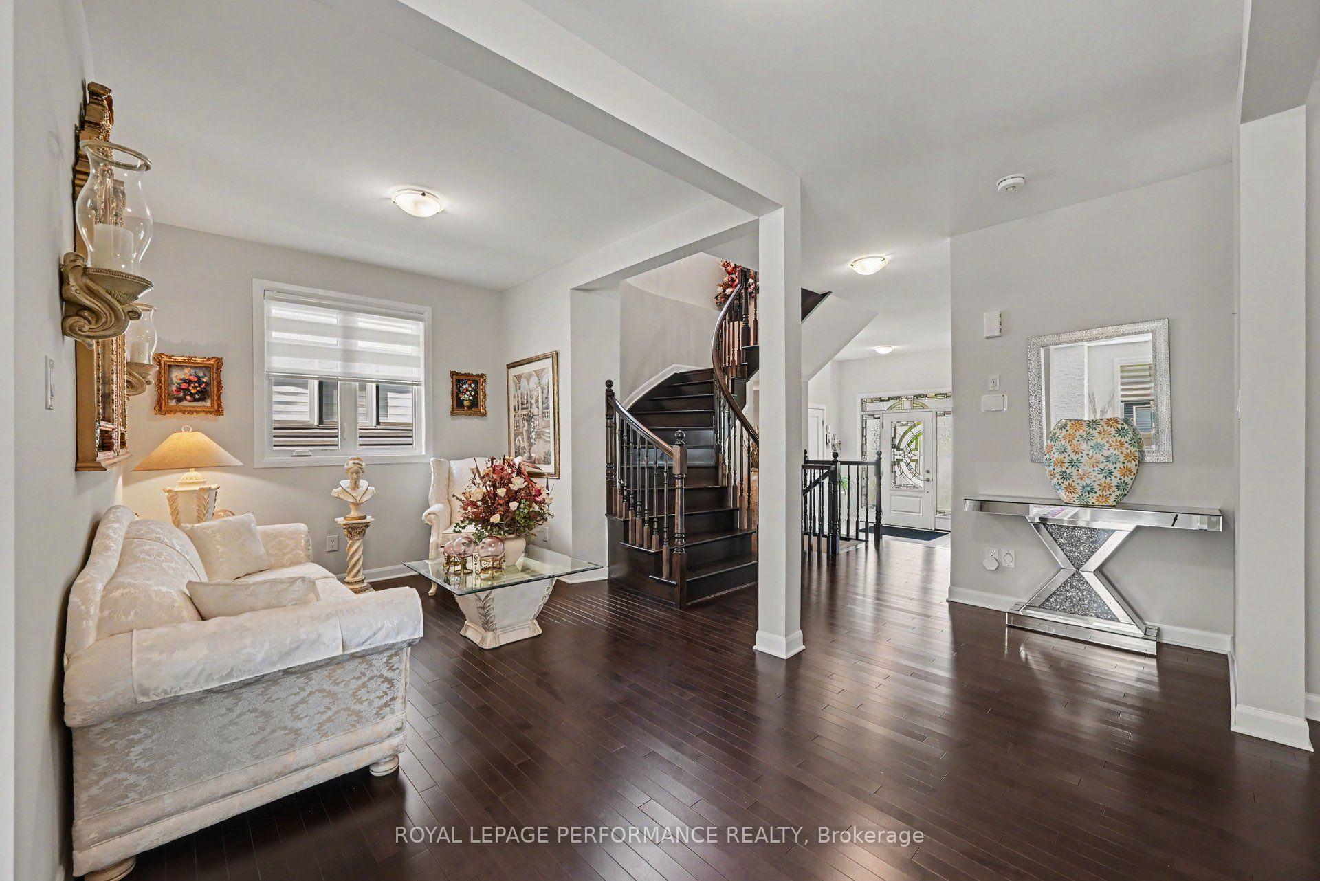 Photo 2 of 607 Jerome Jodoin Drive, Ottawa, Avalon West — HOMEH
