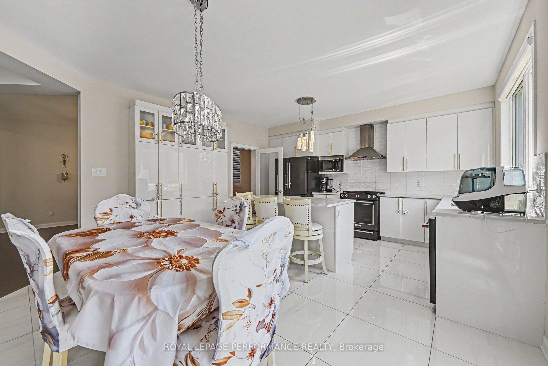 Photo 9 of 607 Jerome Jodoin Drive, Ottawa, Avalon West — HOMEH