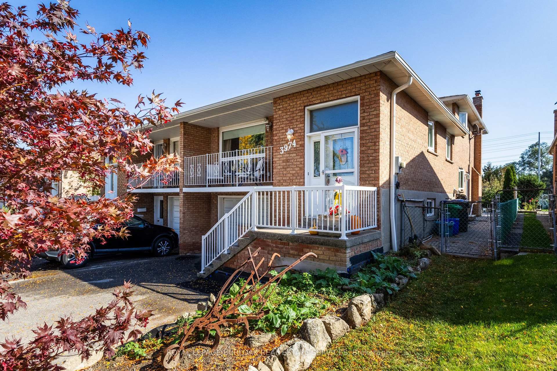 Photo 3 of 3974 Midhurst Lane, Mississauga, Rathwood — HOMEH