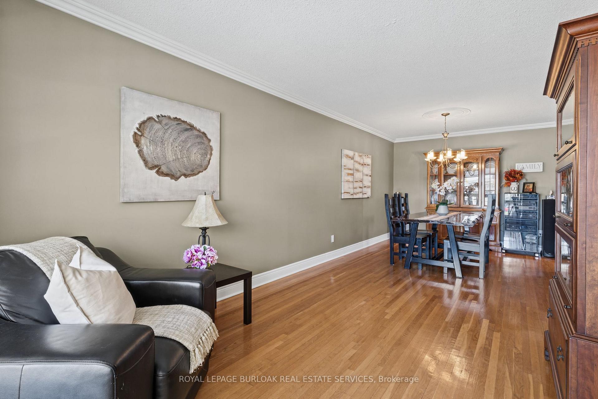 Photo 6 of 3974 Midhurst Lane, Mississauga, Rathwood — HOMEH