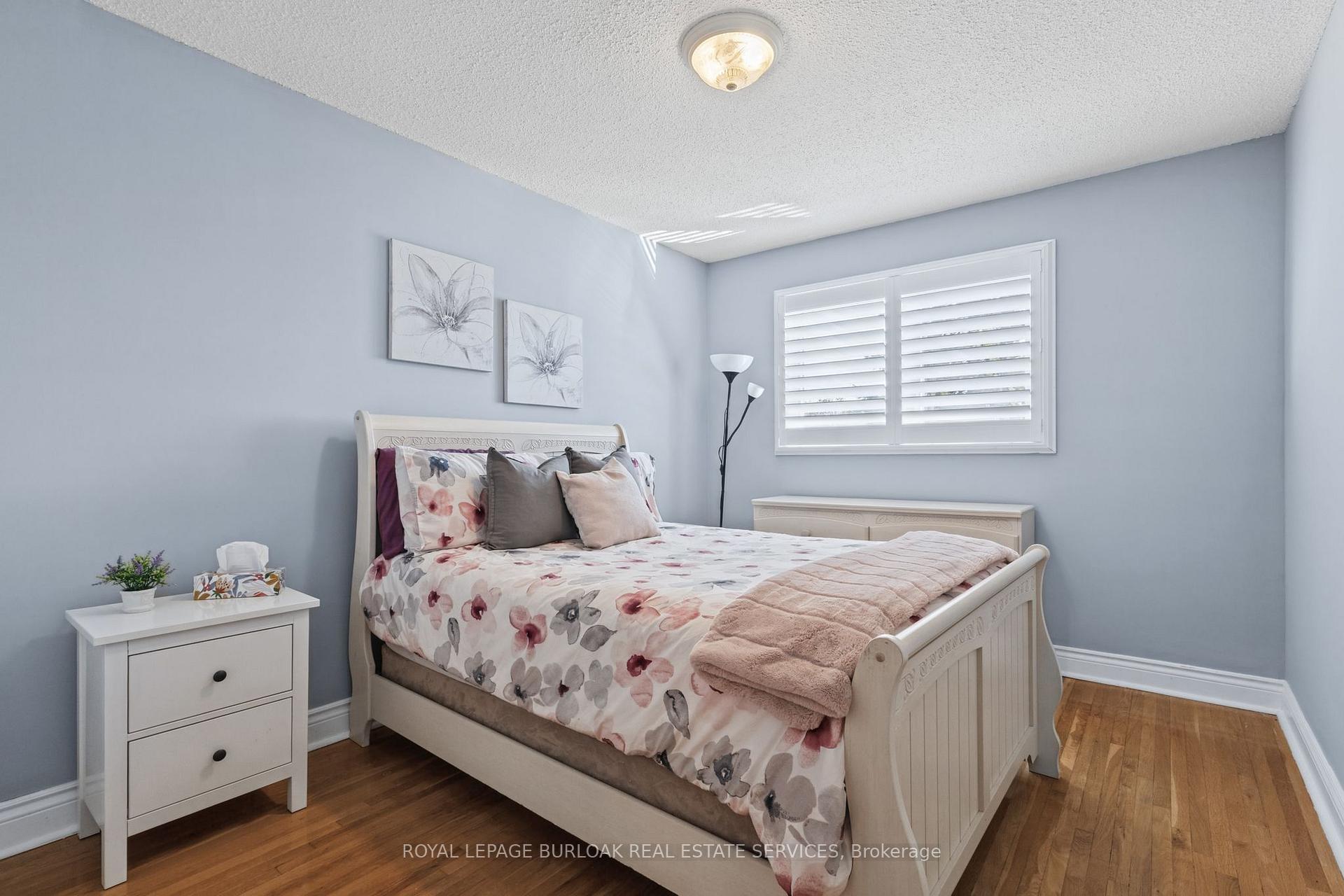 Photo 16 of 3974 Midhurst Lane, Mississauga, Rathwood — HOMEH