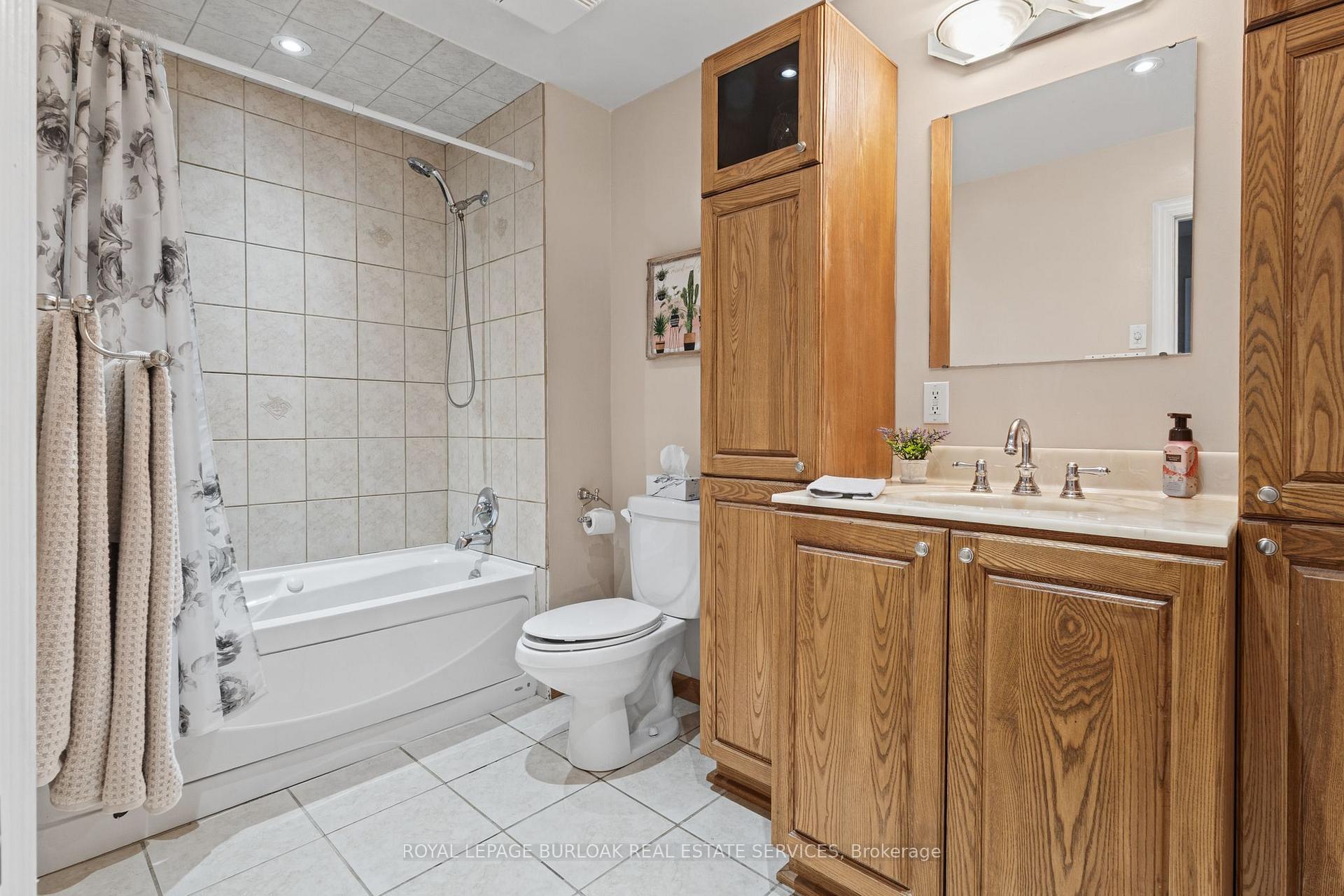 Photo 18 of 3974 Midhurst Lane, Mississauga, Rathwood — HOMEH