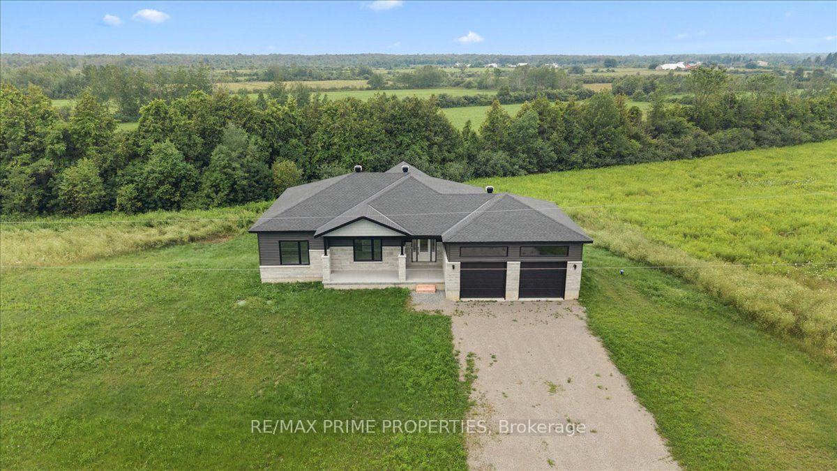 Photo of 465 Pioneer Road