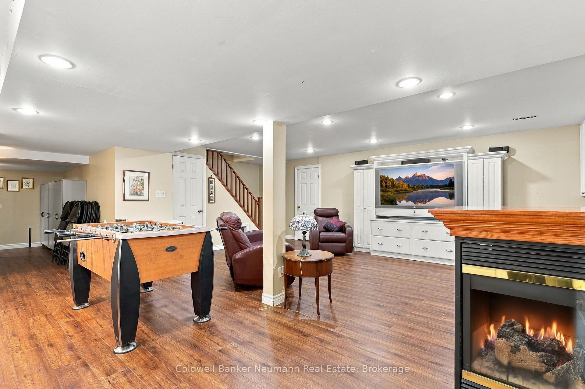 Photo 39 of 34 Kron Drive, Guelph, Kortright West — HOMEH
