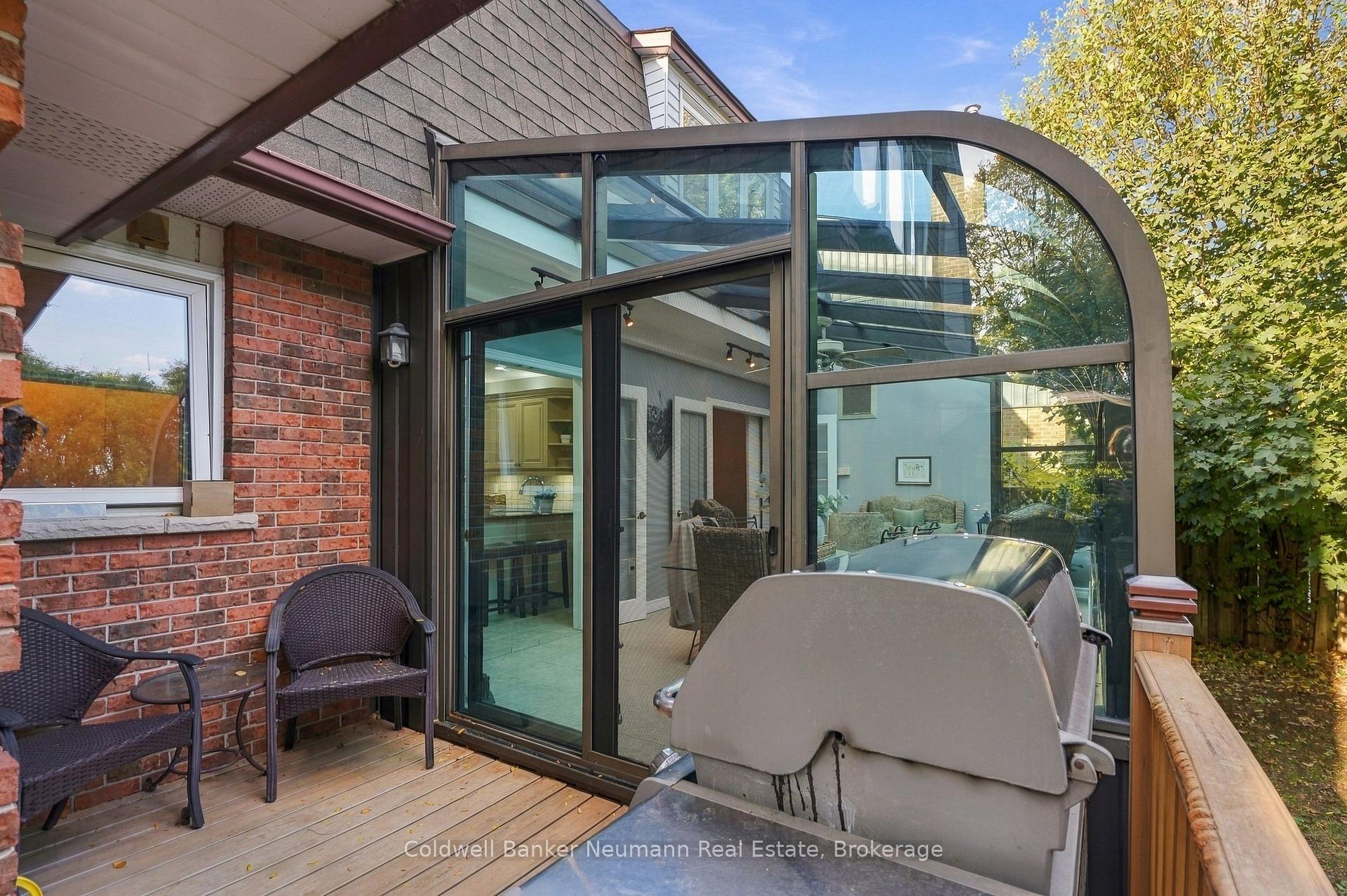 Photo 41 of 34 Kron Drive, Guelph, Kortright West — HOMEH
