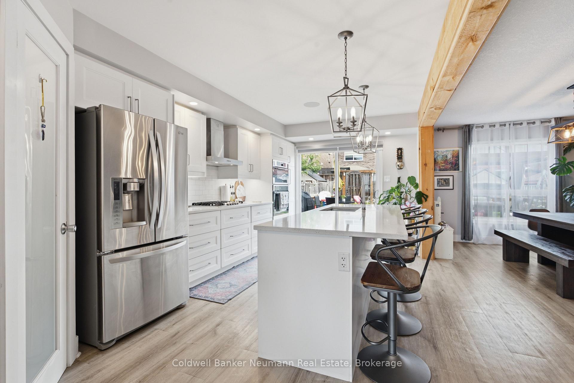 Photo 7 of 110 Oakes Crescent, Guelph, Grange Road — HOMEH