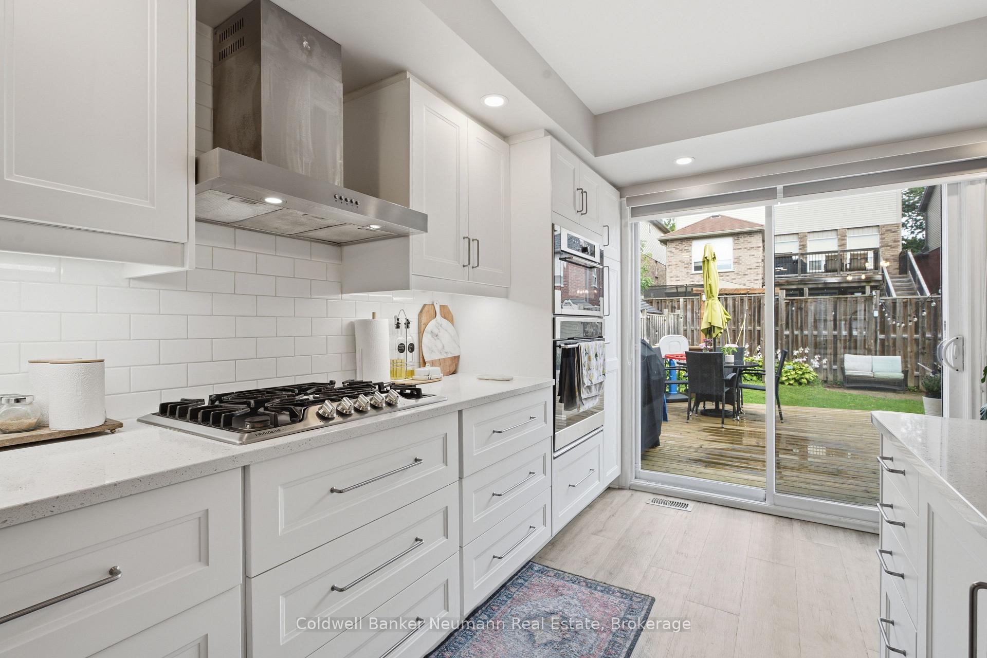 Photo 10 of 110 Oakes Crescent, Guelph, Grange Road — HOMEH