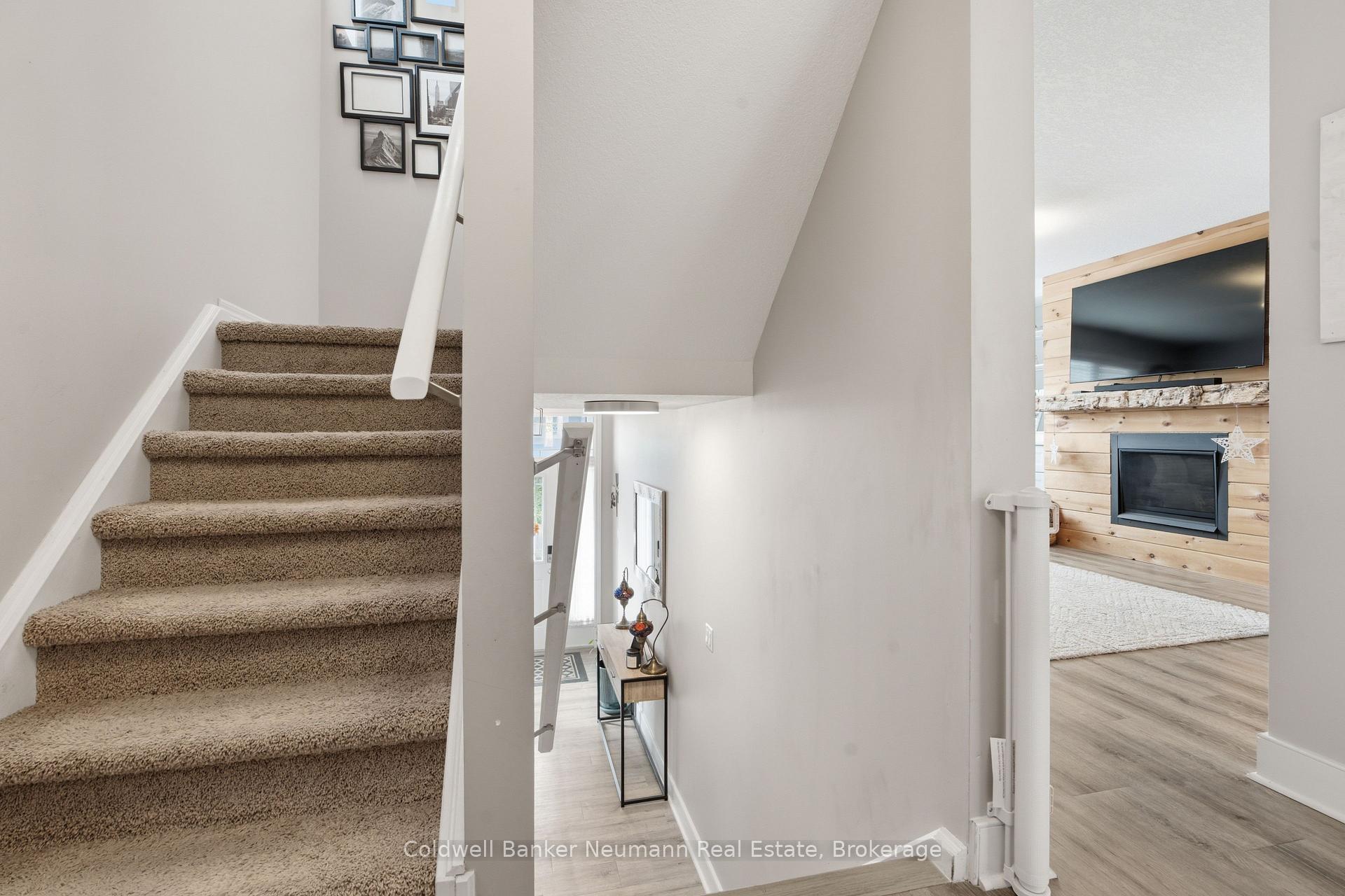 Photo 15 of 110 Oakes Crescent, Guelph, Grange Road — HOMEH