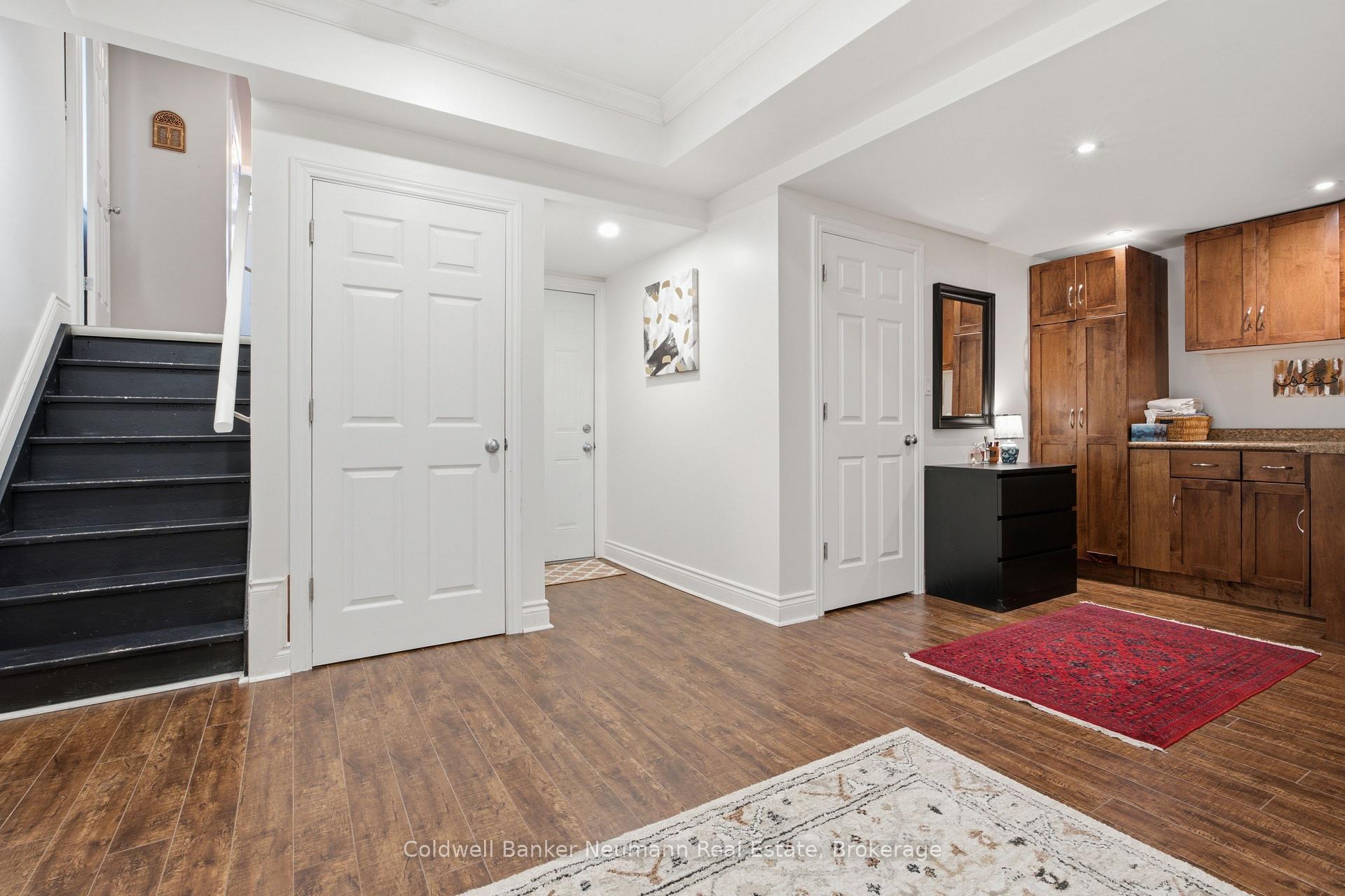 Photo 24 of 110 Oakes Crescent, Guelph, Grange Road — HOMEH