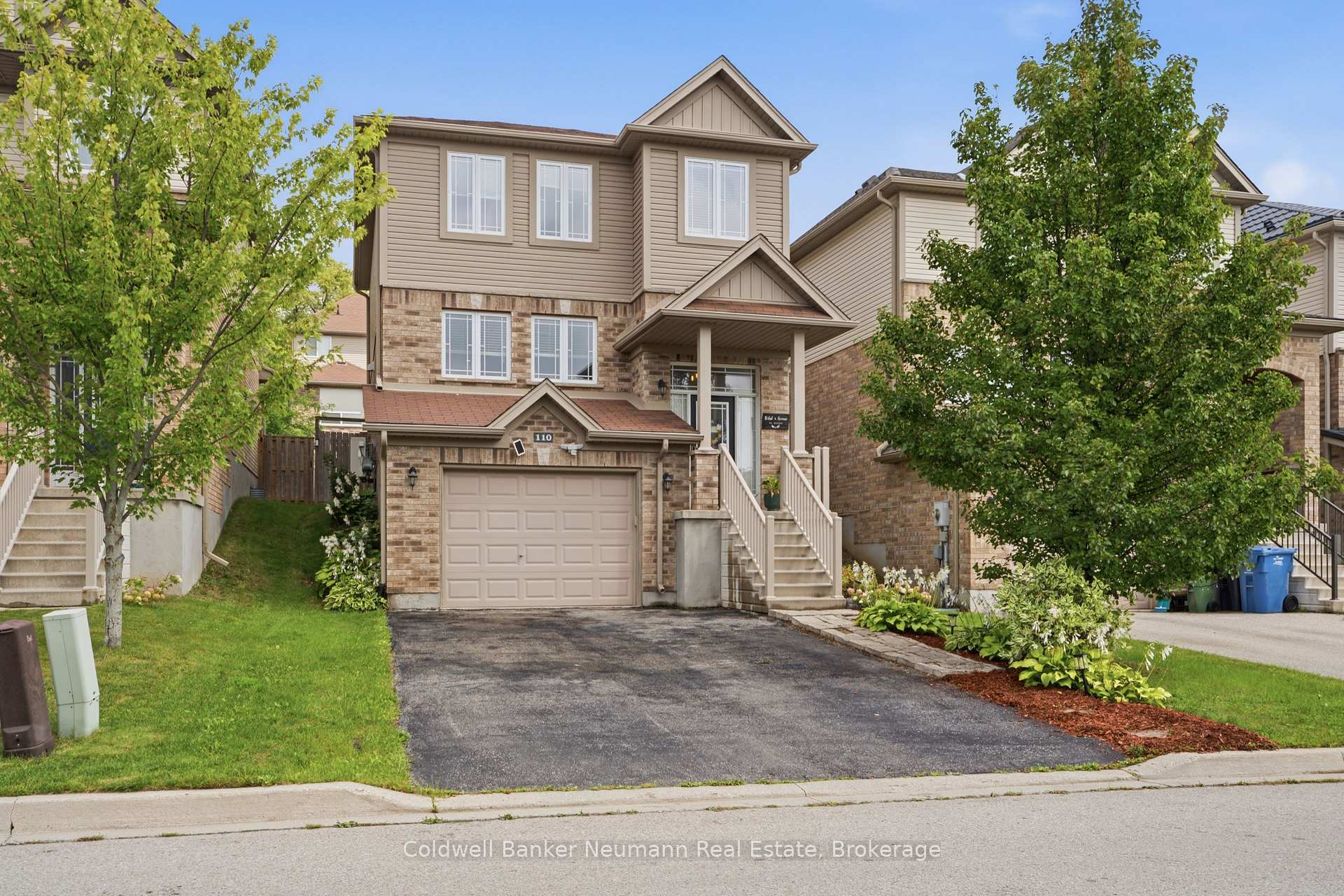 Photo 36 of 110 Oakes Crescent, Guelph, Grange Road — HOMEH