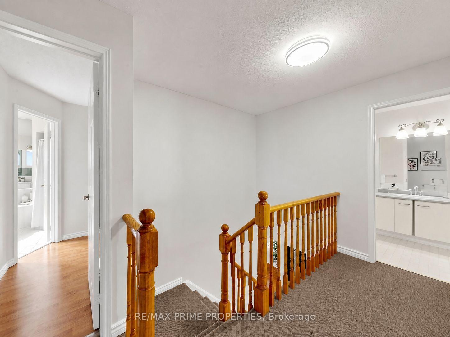 Photo 17 of 29 Redmond Drive, Ajax, Central — HOMEH