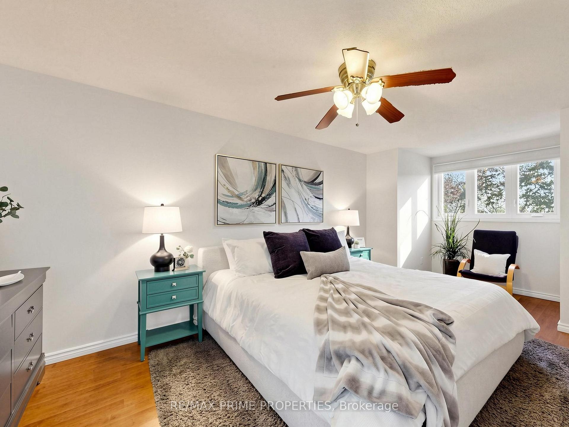 Photo 19 of 29 Redmond Drive, Ajax, Central — HOMEH