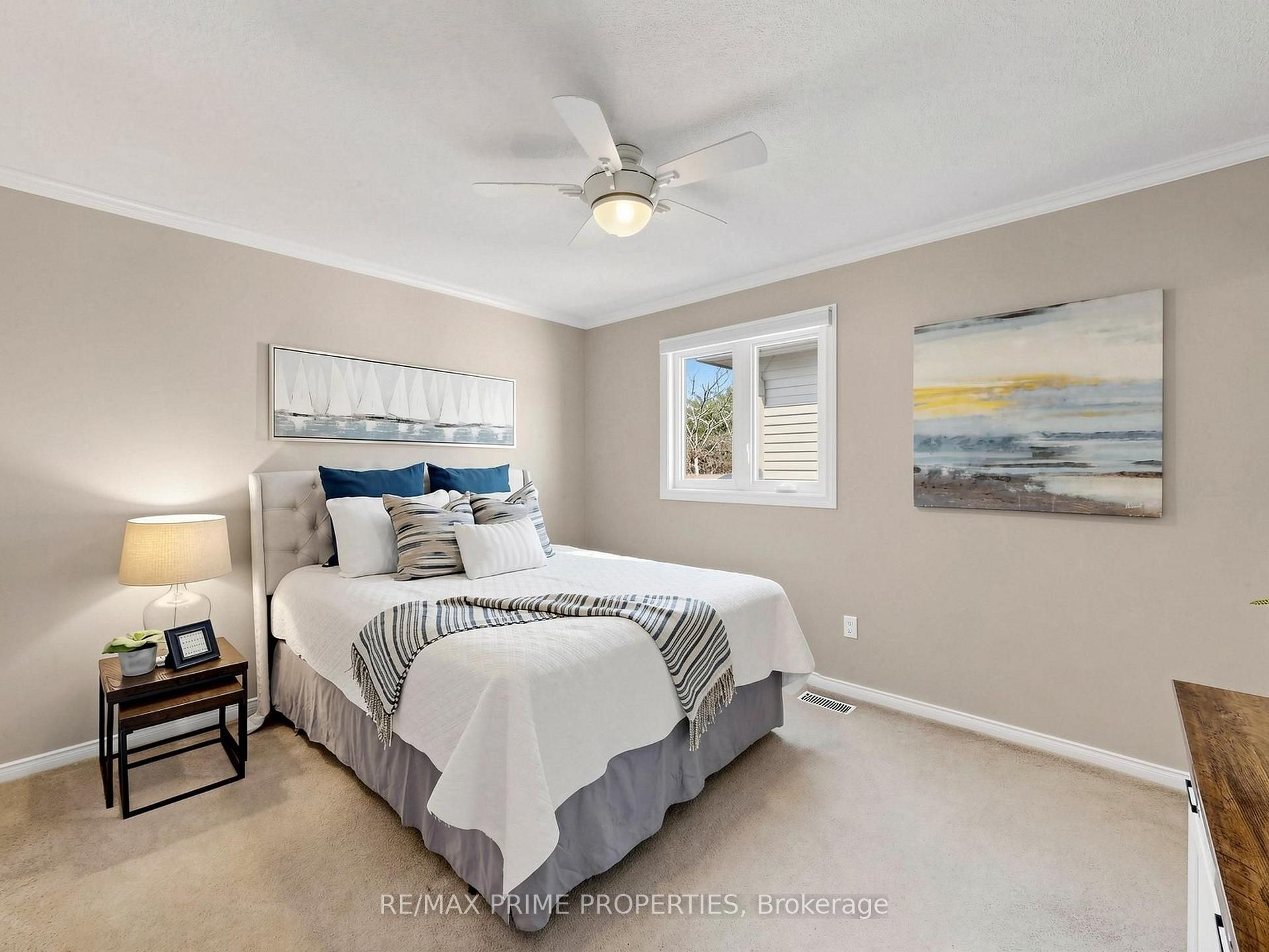 Photo 23 of 29 Redmond Drive, Ajax, Central — HOMEH