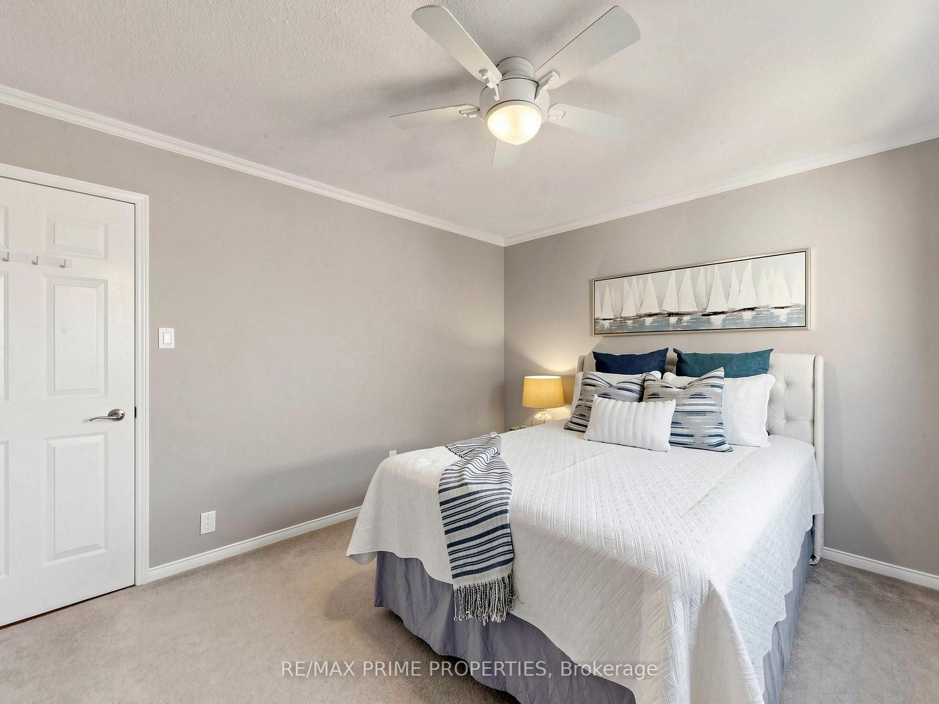 Photo 24 of 29 Redmond Drive, Ajax, Central — HOMEH