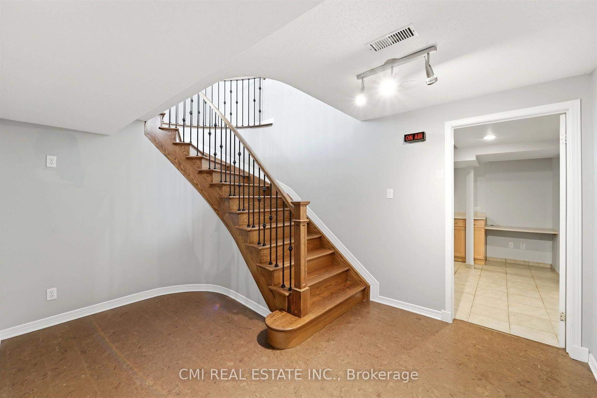 Photo 24 of 2188 Brianna Way, Ottawa, Notting Hill/Summerside — HOMEH