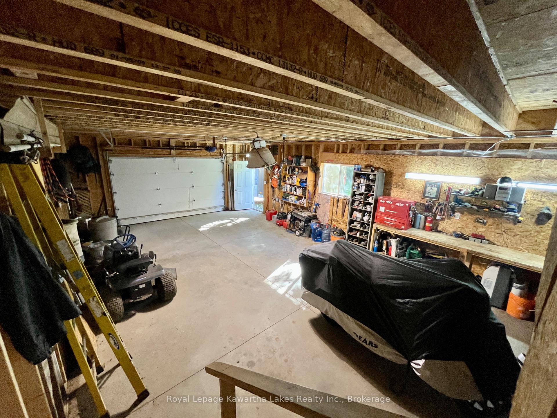 Photo 45 of 18 Lakeview Boulevard, Kawartha Lakes, Little Britain — HOMEH