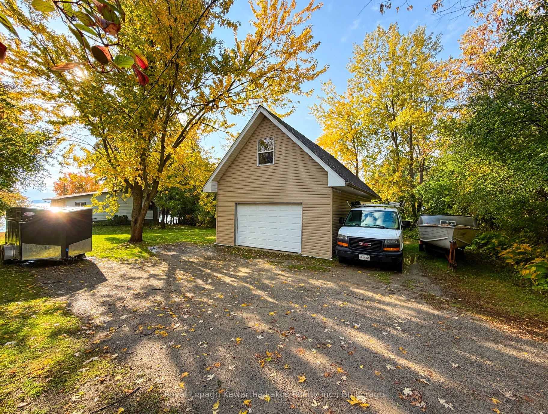 Photo 49 of 18 Lakeview Boulevard, Kawartha Lakes, Little Britain — HOMEH