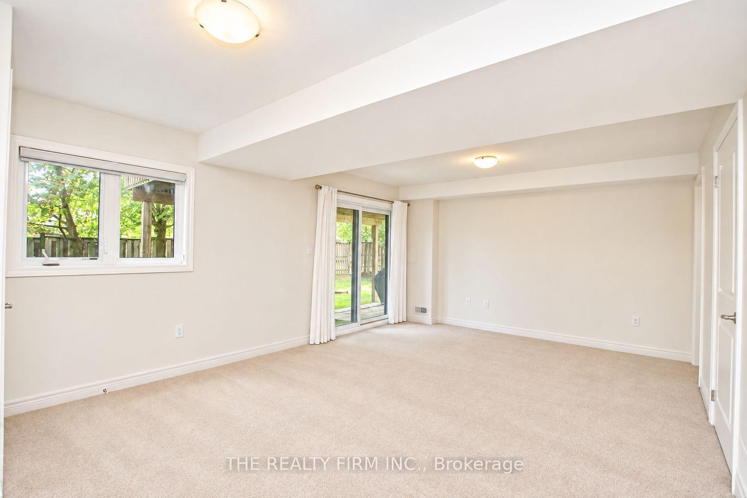 Photo 37 of Unit 45, 1030 Oakcrossing Gate, London, North M — HOMEH