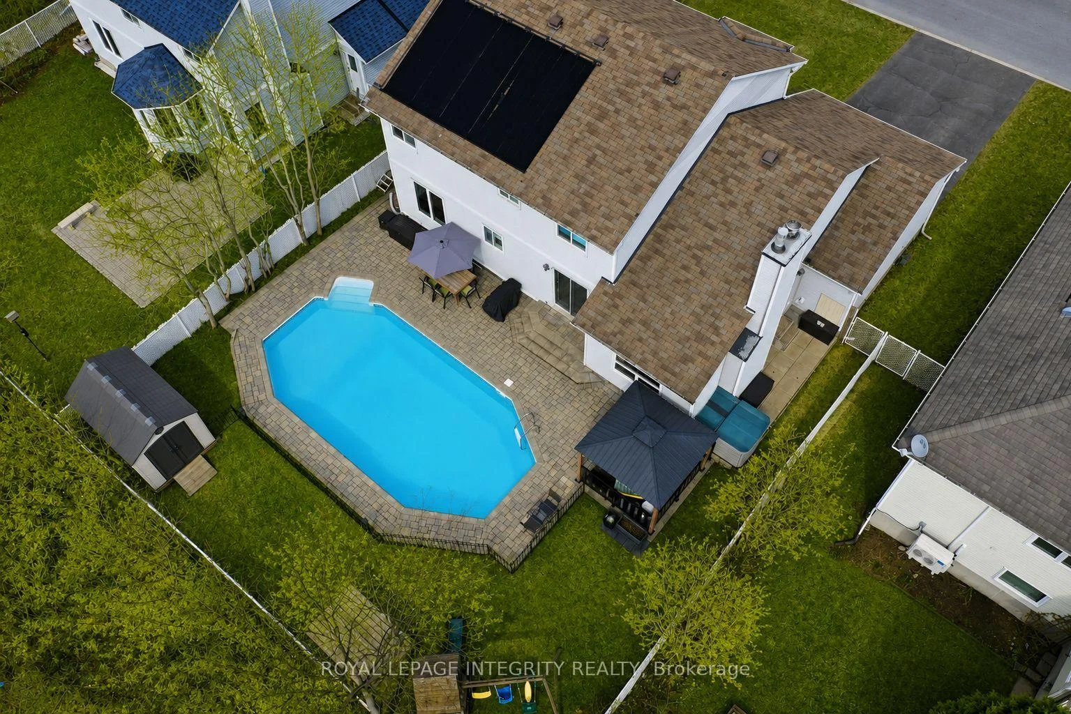 Photo 10 of 675 Potvin Avenue, Clarence-Rockland, Town of Rockland — HOMEH