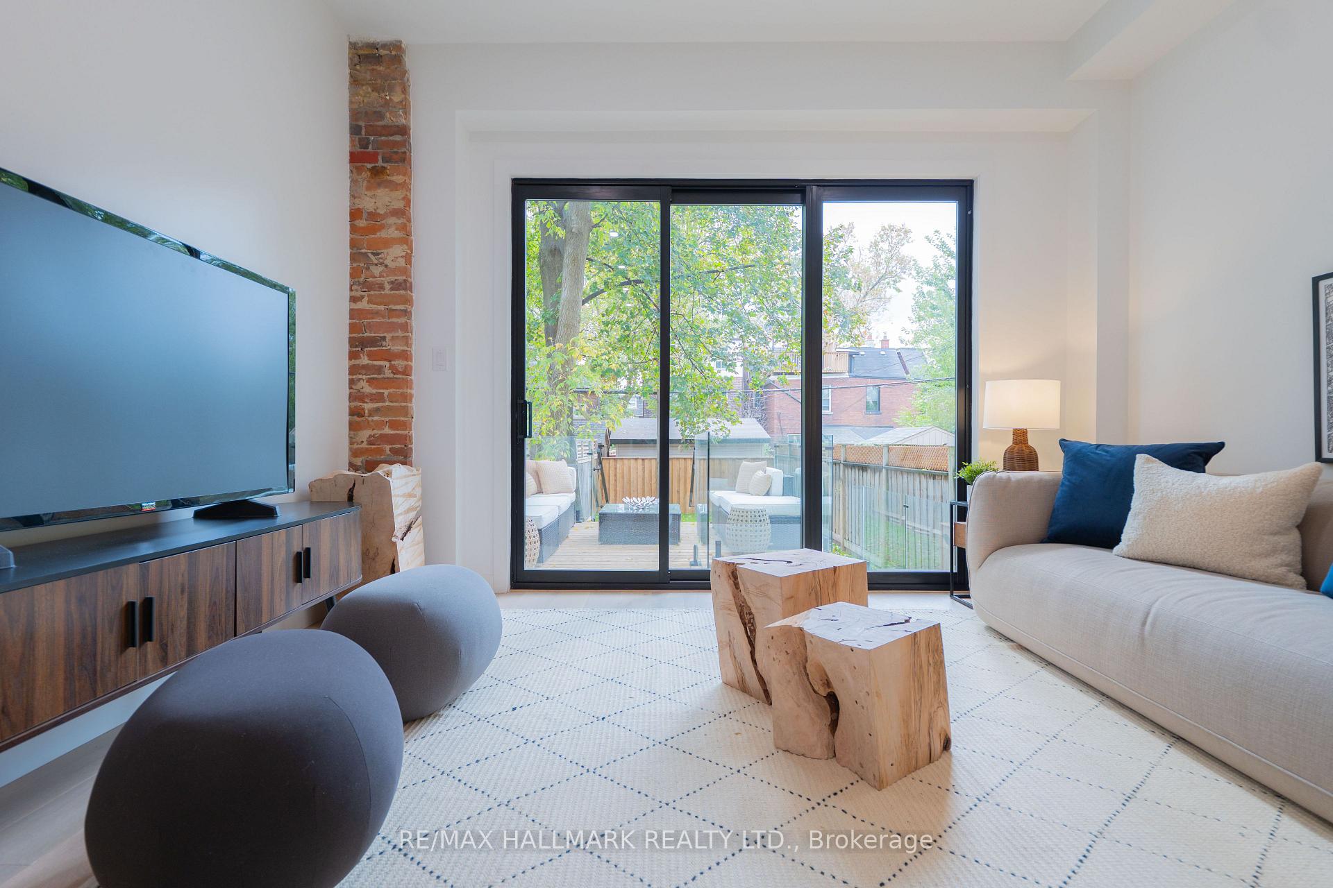 Photo 16 of 71 Langley Avenue, Toronto, North Riverdale — HOMEH