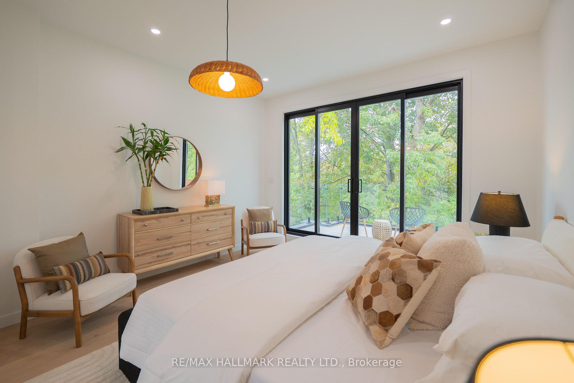 Photo 32 of 71 Langley Avenue, Toronto, North Riverdale — HOMEH